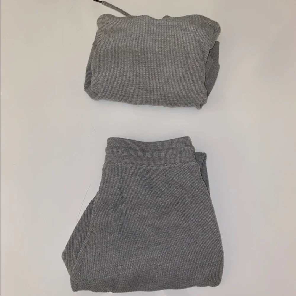 Grey Waffle Set - Picture 5 of 8